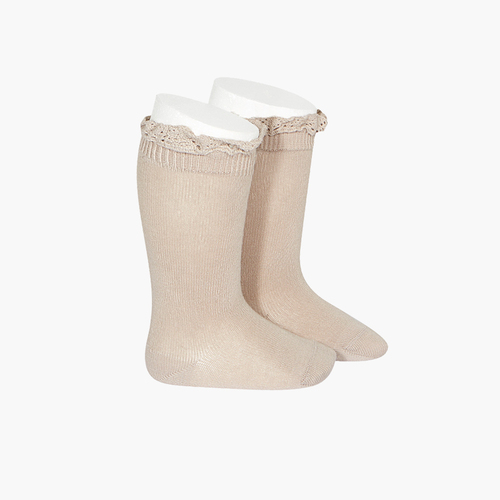 Chaussettes hautes avec dentelle Pierre