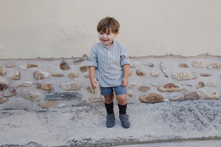 Bottines à brides larges adhérentes en fourrure
