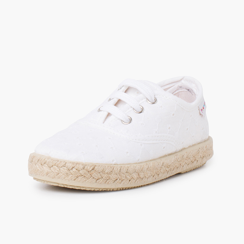 Baskets de type Espadrille Tissu brodé suisse Blanc