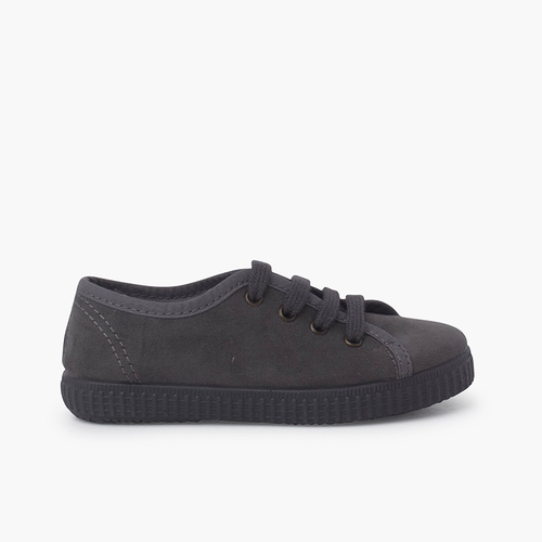 Baskets de polyester recyclé avec lacets Gris