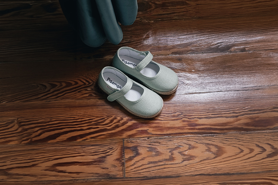 Chaussures babies lin semelle espadrille fermeture auto-agrippante