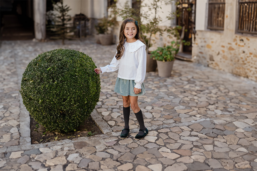 Chaussures babies velours boucle bijou