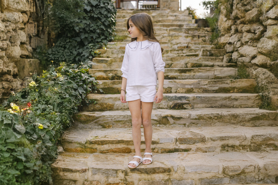 Sandales barefoot unies boucle