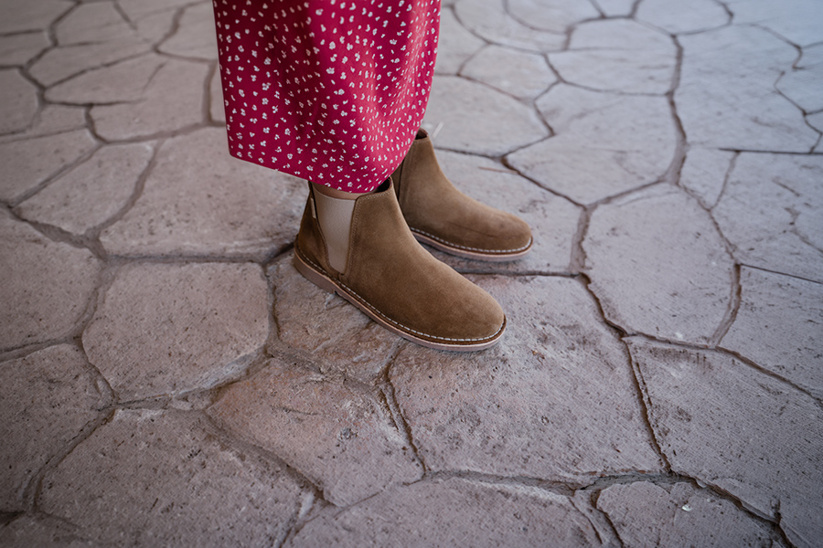 Bottines Chelsea suède élastiques et fermeture éclair
