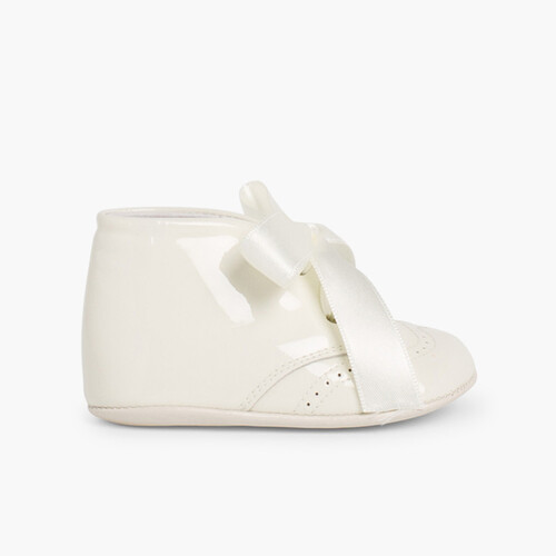 Bottines Bébé en cuir verni avec ruban Beige