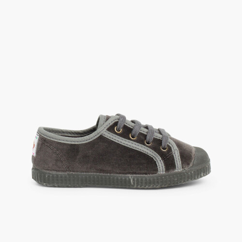 Baskets Enfants en velours avec lacets Gris