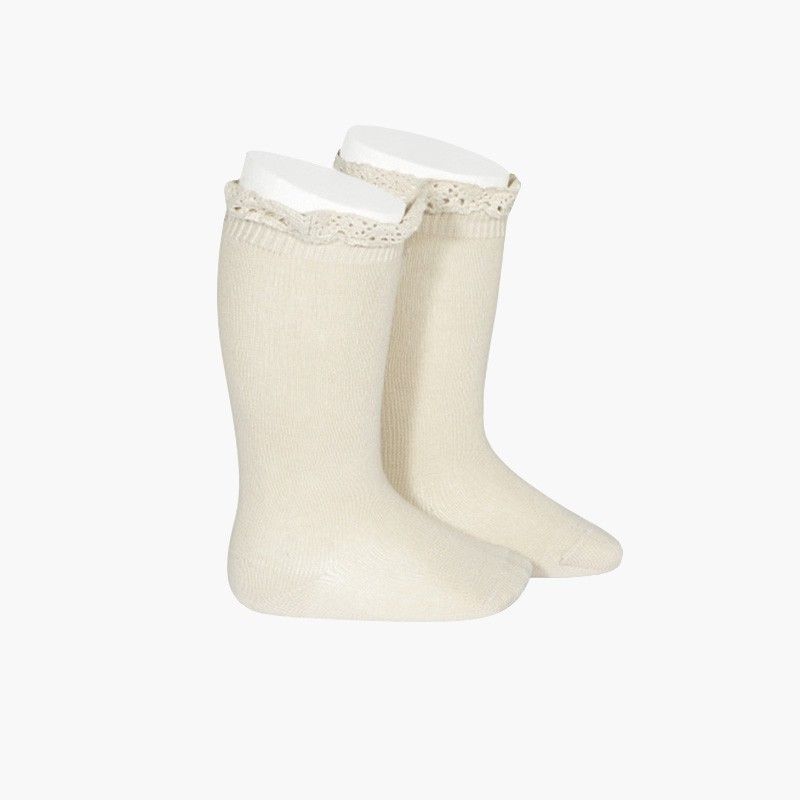 Chaussettes hautes avec dentelle