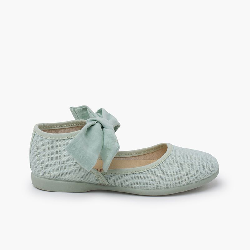 Chaussures babies à lacets à la cheville