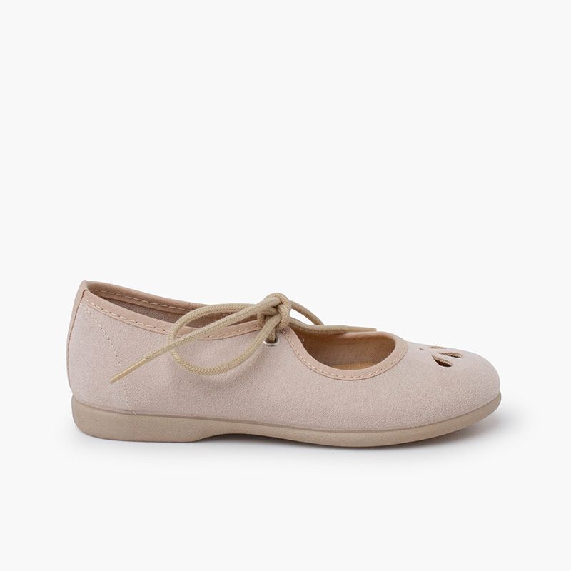 Chaussures babies ruban fin motif découpé