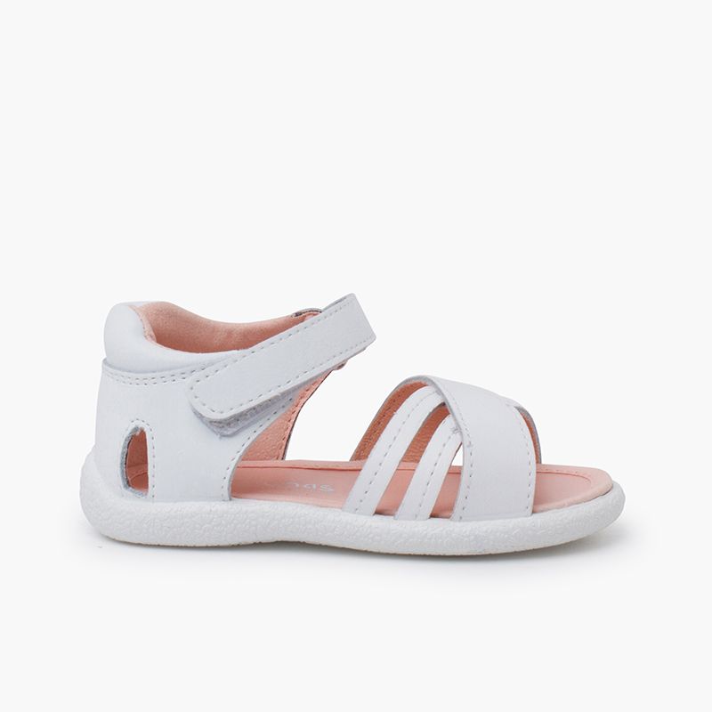 Sandales premiers pas sangles croisées