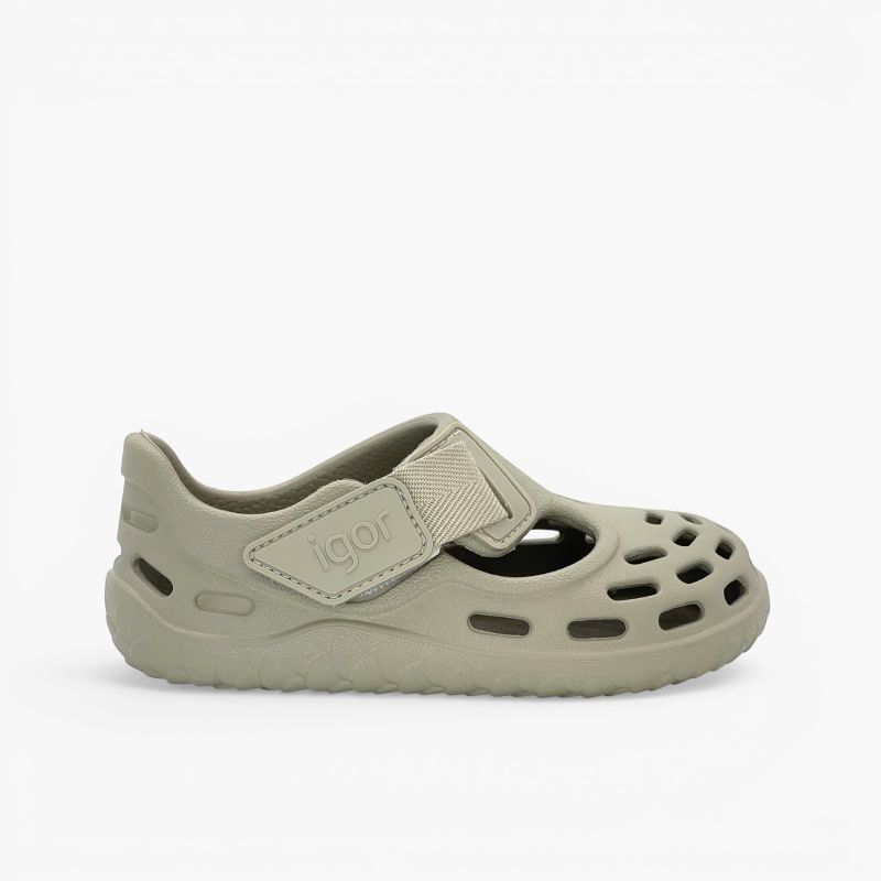 Sandales plastique type sabot barefoot Tijuca extra légères