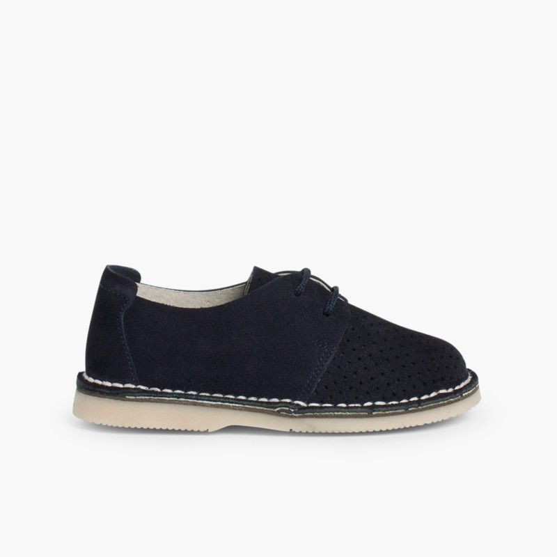 Chaussures Derbies en Suède Perforé