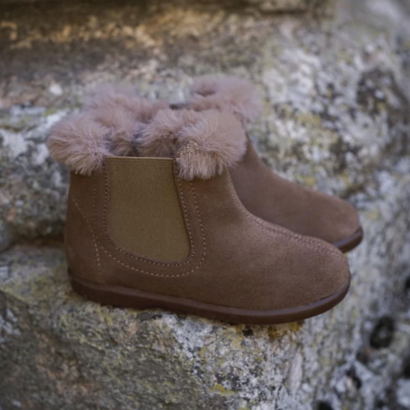 Bottines Chelsea pour filles avec col en fourrure