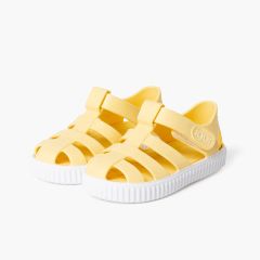 Sandales plastique type baskets à scratch Vanille