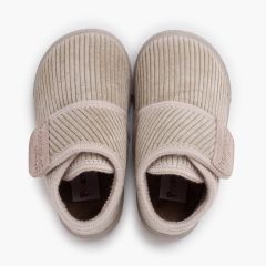 Chaussons barefoot velours côtelé fermeture à scratch Pierre