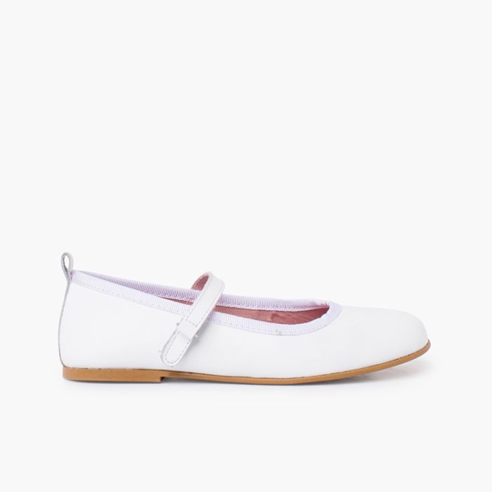 Chaussures babies de cérémonie pour filles avec une fine bande adhésive