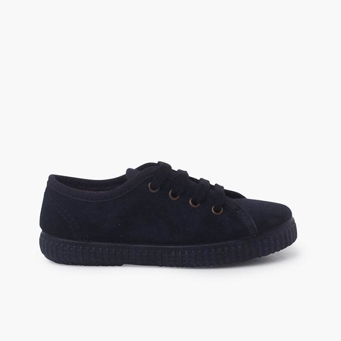 Baskets de polyester recyclé avec lacets
