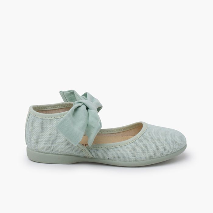 Chaussures babies à lacets à la cheville