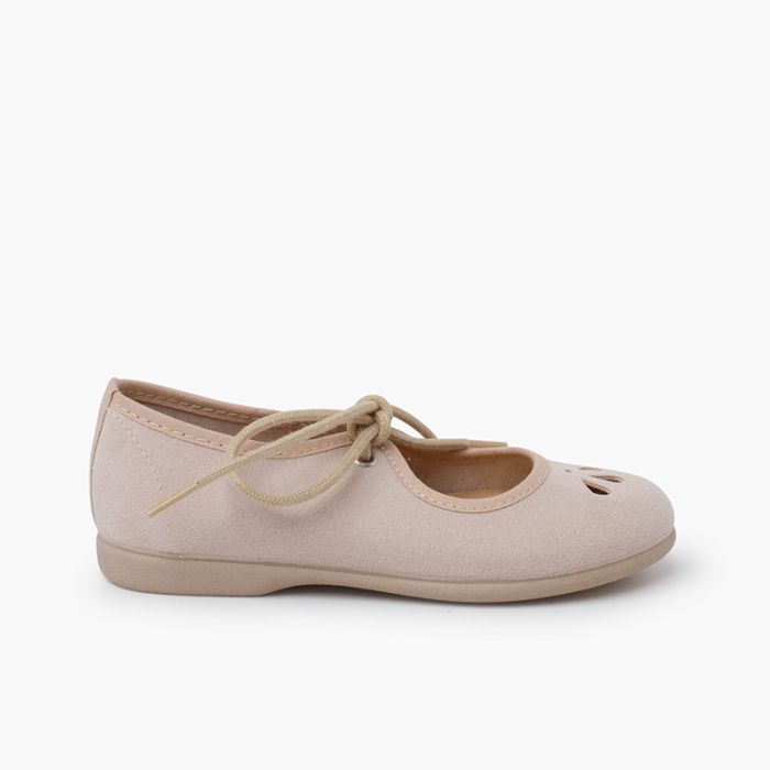 Chaussures babies ruban fin motif découpé