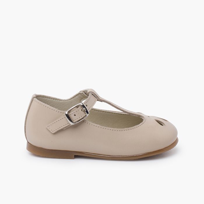 Chaussures babies découpé cuir nacré
