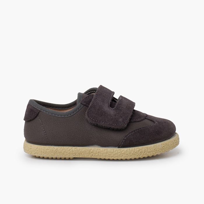 Baskets en suéde et cuir synthétique