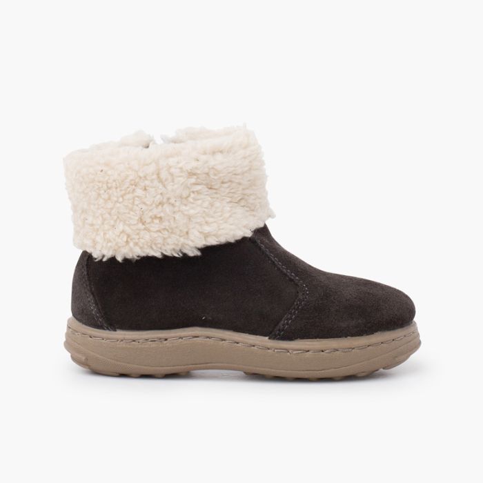 Botte de sport avec fermeture éclair et semelle en peau de mouton